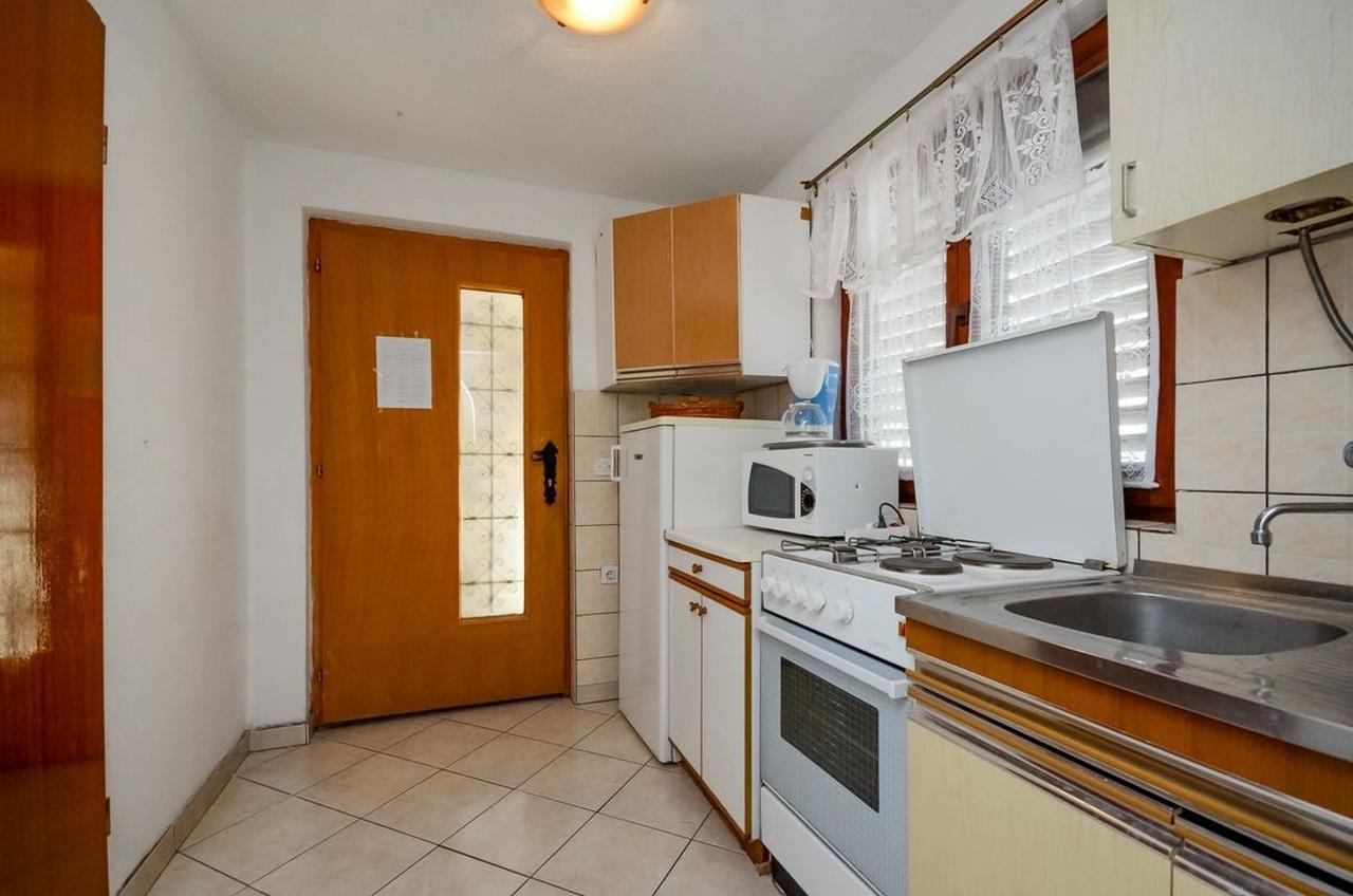 סנג' Apartments Lucia מראה חיצוני תמונה