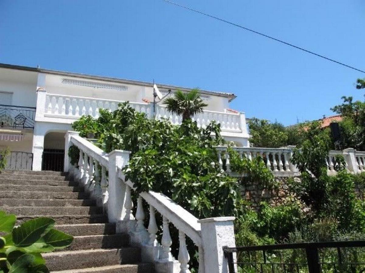 סנג' Apartments Lucia מראה חיצוני תמונה